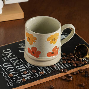 Taza de Café Rústica de Cerámica con Asa, Diseño Festivo de Flor Amarilla y Naranja, Taza de Terracota Inglesa - Product Image 4