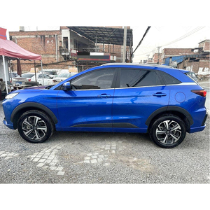 Voiture d'<span class=keywords><strong>occasion</strong></span> JAC QX <span class=keywords><strong>Essence</strong></span> 1.5 SUV FWD 5 places bleue, prix abordable, livraison depuis Guangzhou, idéale pour jeune famille - Product Image 2