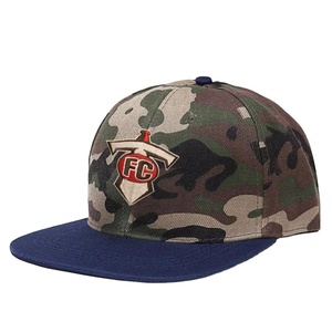Casquette de baseball ajustable à 6 panneaux, couronne haute, XXL 64 cm, pour hommes adultes, à visière plate, broderie personnalisée, bicolore, en acrylique, motif camouflage, avec fermeture snapback - Product Image 1