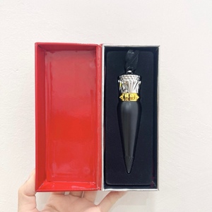<span class=keywords><strong>Rouge</strong></span> à lèvres mat velours longue durée imperméable avec un design de cône noir luxueux |   Cosmétiques de maquillage <span class=keywords><strong>sans</strong></span> cruauté - Product Image 1