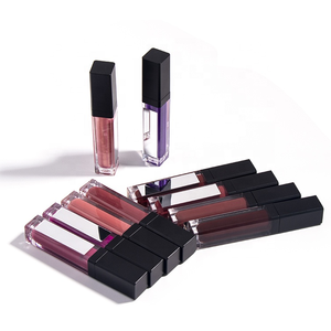 LED <strong>Light</strong> <strong>Lip</strong> <strong>Gloss</strong> <strong>With</strong> <strong>Mirror</strong> Custom Logo Refillable Vegan Waterproof Liquid Lipstick Tube Non-Sticky - Product Image 3