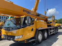 Grue de camion 55t à performance stable, équipée d'un module de flèche déportée multi-angles, privilégiée par les entrepreneurs en construction civile locale