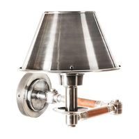 Dernière lampe murale de style de luxe conçue avec un look attrayant pour les utilisations de décoration par M.I. INTERNATIONAL Prix les plus bas