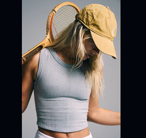 Tanque corto de tiro libre azul Extra Fit Modal de alta calidad con diseño de espalda cruzada acanalada - Product Image 5