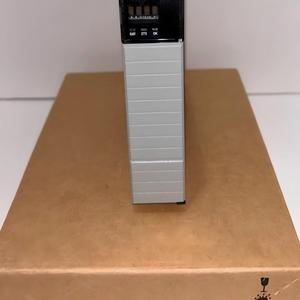 Carte de connexion UBUS TAU ACCU6 6 SLOTS neuve d'origine, <span class=keywords><strong>1</strong></span> emplacement <span class=keywords><strong>PS</strong></span>, 30060340310X pour PLC - Product Image 1