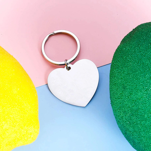 Moda personalizado Diy corazón colgante llavero joyería personalizada en blanco impresión láser grabado acero inoxidable impermeable llavero - Product Image 3
