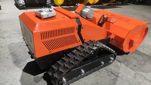 เครื่องตัดหญ้าไร้สายอุตสาหกรรม Elysian UR800E 48V ควบคุมระยะไกลด้วยรีโมท ใช้พลังงานไฟฟ้าล้วน กำลังไฟ 3000 วัตต์ แบตเตอรี่ใช้งานได้ยาวนาน ขนาดใบมีด 800 มม. - Product Image 4