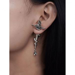Pendientes de espada vintage exagerados y geniales, pendientes de serpiente con diamantes antiguos, ganchos para la oreja con diseño de serpiente, agujas de perforación para la oreja - Product Image 3