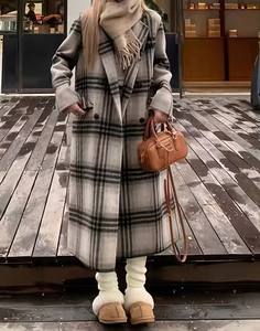 Manteau trench épais à carreaux pour femme, élégant, long, à double boutonnage, en tissu non extensible, coupe classique, pour l'automne - Product Image 2