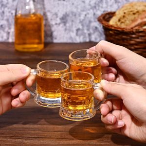 Ensemble de verres à liqueur de Noël/Nouvel An Tasse à liqueur de 2 oz et matériau en mélamine de tireur de saké de 60 ml avec poignées - Product Image 4