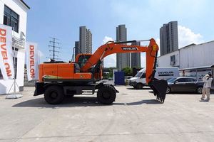 Vente Flash : Excavatrice sur Pneus DX150WE de 13,7 Tonnes à Haute Performance, Écologique, pour la Construction Urbaine – Approvisionnement Direct Usine - Product Image 4