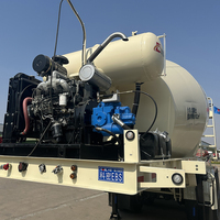 Trailer Tangki Pencampur Beton Semi 16cbm Tri Axle dengan Mesin Diesel untuk Dijual