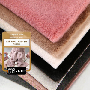 Bán Buôn 100% <span class=keywords><strong>Polyester</strong></span> Lông Cừu Vải Trọng Lượng Trung Bình Chống Thuốc PE Tráng Nhỏ Thỏ Lông Thú Sang Trọng Áo Khăn Chất Liệu Giả - Product Image 1