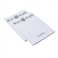 Fabricant de services d'impression d'entreprise : brochure pliée recto-verso personnalisée avec impression offset et livre d'images