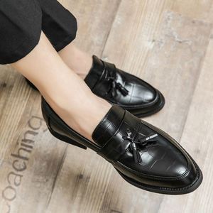 Chaussures habillées pour hommes 2025 – Nouveauté tendance : Chaussures de ville en cuir véritable pour hommes, plates, pour le bureau, style Oxford - Product Image 6