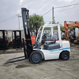 In Good Condition <b>Used</b> TCM 30 Forklift 3 Ton Mini Small Diesel Model Japan Original for Cheap Sale Available in China Now - Product Image 3