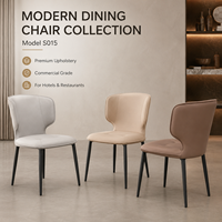 Chaise de salle à manger ergonomique moderne à dossier incurvé, assise en cuir beige rembourrée avec pieds en métal noir pour hôtel et restaurant