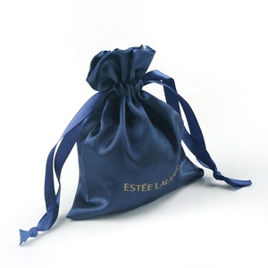 Pochette <span class=keywords><strong>Cadeau</strong></span> en Soie Satinée Bleu Marine de Haute Qualité avec Cordon de Serrage, Personnalisable Toutes Tailles, pour Bijoux - Product Image 2