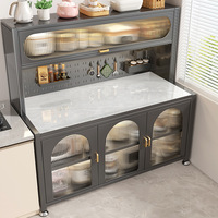 Meuble de rangement moderne en acier avec tiroirs, étagères à vin et design contemporain de buffet pour salon