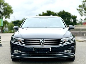 Venta Especial: <span class=keywords><strong>Volkswagen</strong></span> Magotan B8 Premium Usado, Sedán Ejecutivo, Vehículo de Gasolina Económico y Estable para Exportación - Product Image 1