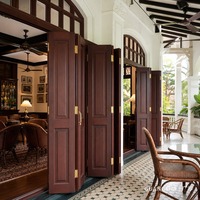 Portes pliantes en aluminium à rupture de pont thermique modernes, double vitrage trempé, insonorisées, portes pliantes extérieures pour patio de villa