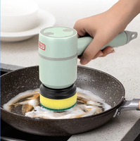 Brosse de nettoyage électrique multifonctionnelle USB de haute qualité avec 2 têtes de brosse, style raclette en plastique