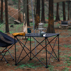 โต๊ะพับอลูมิเนียมอัลลอยด์กลางแจ้ง ฐานสี่เหลี่ยมแบบพกพา สำหรับตั้งแคมป์ ปิกนิก บาร์บีคิว - Product Image 5