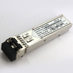 Module optique multimode Gigabit Juniper Networks 740-011613 FTLF8519P2BNL-J1 avec interface LC - Product Image 1