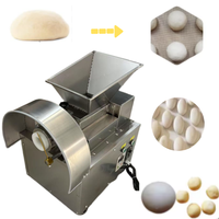 Diviseur et arrondisseur de pâte automatique 	 	 	 	 	 	 Coupe-pâte à beignets 	 	 	 	 	 	 	 Machine électrique à faire des boules de pâte
