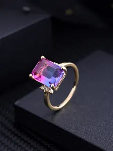 Joyería Luz de lujo de alto grado elegante viento color gema circón moda sentido anillo de mujer