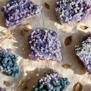 Vente en gros de pierres brutes d'<span class=keywords><strong>agate</strong></span> <span class=keywords><strong>violette</strong></span> de haute qualité, <span class=keywords><strong>agate</strong></span> raisin, pour la décoration et la lithothérapie naturelle - Product Image 2