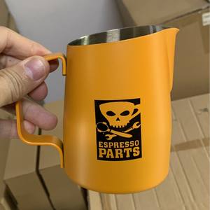 Tasse à latte en métal épaissi avec design de compétition <span class=keywords><strong>barista</strong></span> de style européen - Tasse à mousse de lait WBC rose et <span class=keywords><strong>blanc</strong></span> - Product Image 6