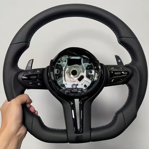 Volante de Cuero Negro Personalizado para <span class=keywords><strong>BMW</strong></span> E81 E90 E88 E87 F10 F20 F30 F21 F22 M4 F82 M2 F87 E91 E92 E93 M Sport - Product Image 6
