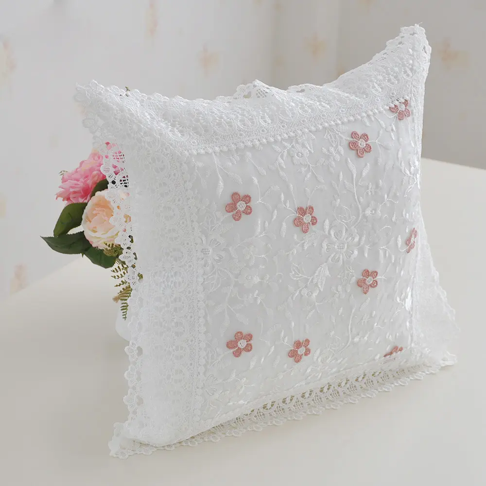 Coton blanc oriental applique de dentelle de travail housse de coussin