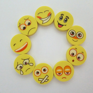Prémiers créatifs sur le thème des dessins animés pour les élèves du primaire : gommes mignonnes en forme de smiley, vente en gros, gommes émoticônes. - Product Image 3