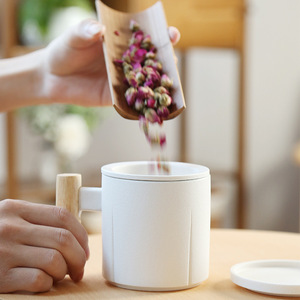 Porcellana ufficio e casa <span class=keywords><strong>tazza</strong></span> <span class=keywords><strong>da</strong></span> tè 400ml in ceramica <span class=keywords><strong>con</strong></span> <span class=keywords><strong>coperchio</strong></span> impugnatura Design stile europeo accessori riforniti per il tè al caffè - Product Image 6