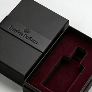 Premium Custom Magnetic Closure Boxes for Perfume Luxury Beauty Brands Rigid Paper Box Velvet Silk Lining Four-Color Printing - Product Image 1