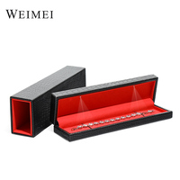 Grande boîte à bijoux en peau de crocodile en cuir véritable offre spéciale emballage de bijoux légers boîte d'emballage personnalisée pour bagues ou pendentifs avec logo