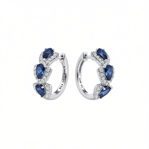 Orecchini a Cerchio Bella Luce in Oro Rosa con Zaffiro Taglio a Pera e Montatura a Griffe, Gioielli di Lusso da Donna per Matrimonio - Product Image 1