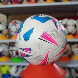 Ballon de football professionnel en cuir PU, taille 5, prix d'usine en gros personnalisé, fabriqué en Chine - Product Image 2