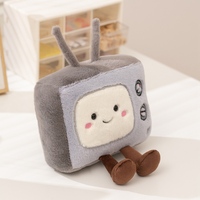 Figurines en peluche créatives et réalistes en forme de téléviseur et radio vintage avec personnages de dessins animés, idéales comme cadeaux, vente en gros