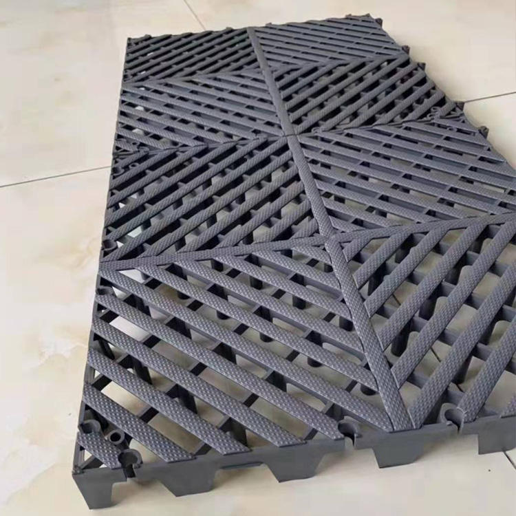 สีเทาเข้ม