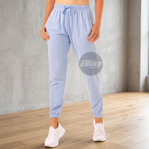Pantalones deportivos de talla grande para mujer, de color sólido, corte holgado, cintura elástica, largo hasta el tobillo, informales, a bajo precio. - Product Image 3