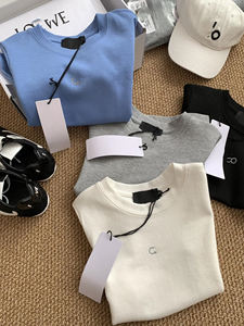 Новая весенне-летняя женская футболка из хлопка с принтом, короткий рукав, приталенный крой, нишевый дизайн, универсальный топ - Product Image 5