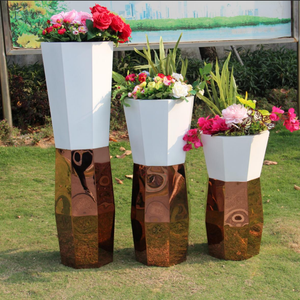 Jarrón de Piso Grande Dorado de Lujo Moderno, Decoración para el Hogar, <span class=keywords><strong>Macetas</strong></span> Decorativas Altas para Interiores, Elegante Jardinera de Metal para Uso en Interiores - Product Image 4