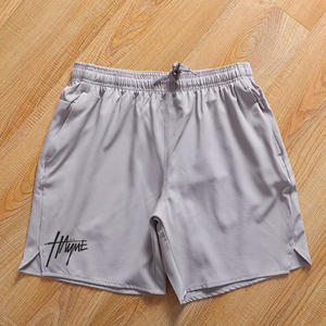 Pantalones cortos deportivos de poliéster en blanco personalizados para hombre, pantalones cortos transpirables de secado rápido para gimnasio, pantalones cortos para correr - Product Image 2