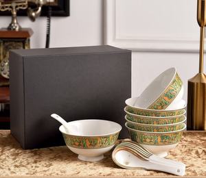 Service de table en porcelaine de luxe britannique, technique personnalisée, promotion à bas prix pour les fêtes - Saladier et cuillère en céramique - Product Image 5