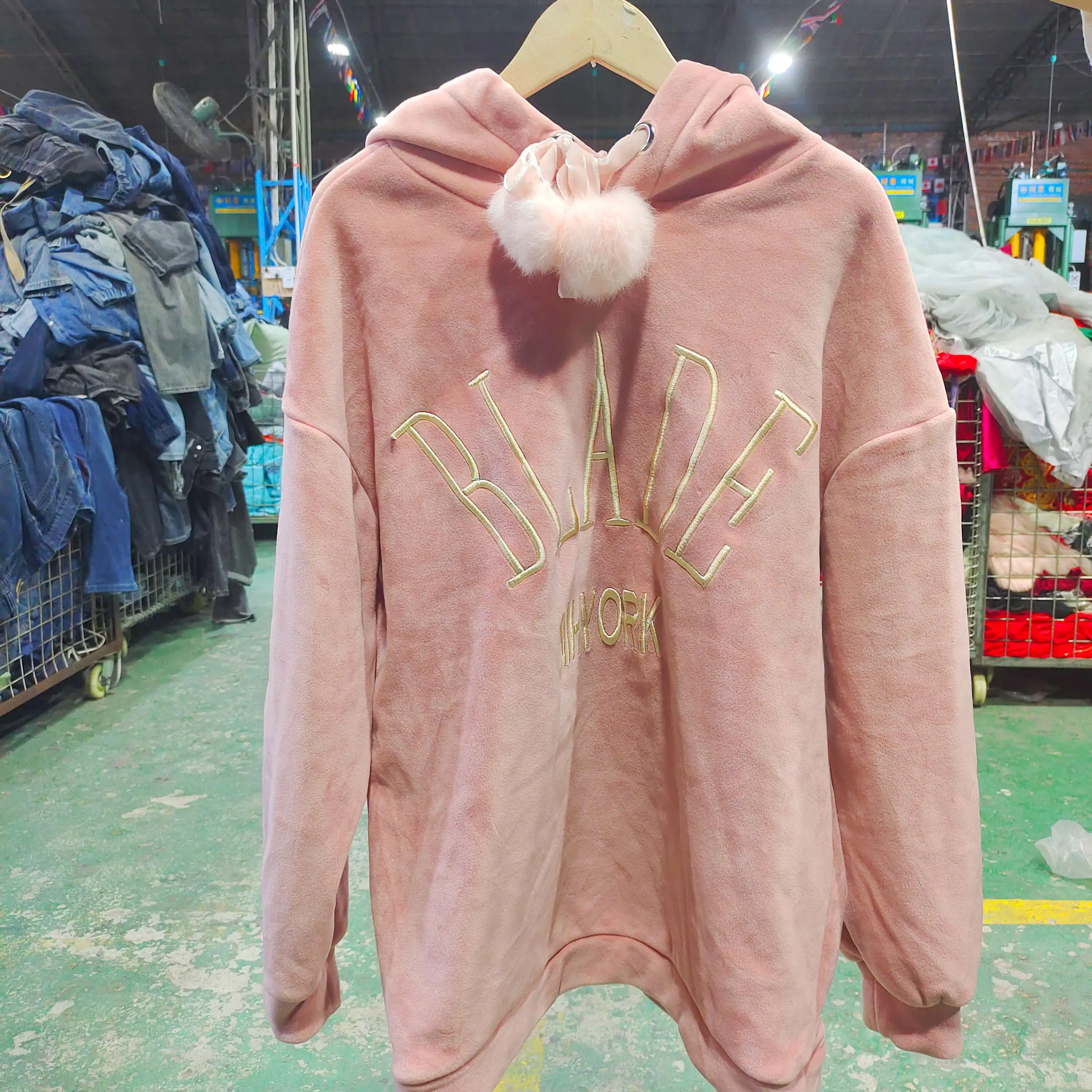 Alibaba-Online-Shopping-Website bales used wholesale used clothes used hoodies used hoodies bales