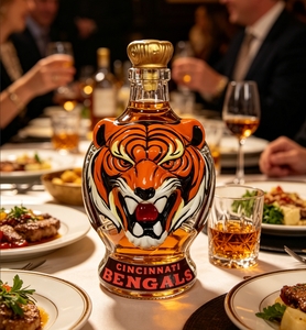 Bouteille de rangement pour spiritueux gaufrée fantaisie, vente en gros d'usine, <span class=keywords><strong>carafe</strong></span> à whisky en verre gaufré tête de tigre 3D pour bar, KTV, restaurant - Product Image 5
