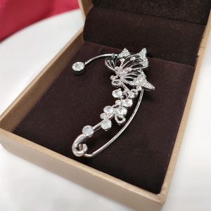 Clip d'<span class=keywords><strong>oreille</strong></span> papillon tendance, style féerique, avec strass, sans perçage, pour femmes et jeunes filles, bijoux <span class=keywords><strong>de</strong></span> fête - Product Image 3